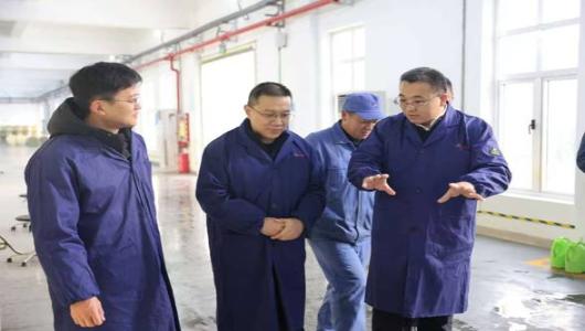 市工信局谭昱国局长调研指导雷鸣科化安全生产工作